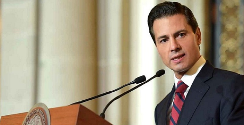 Peña Nieto sugiere que el PRI cambie de nombre
