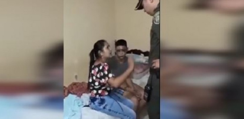 VIDEO Era golpeada por su esposo, incluso la rapó