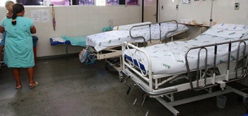Señala irregularidades en licitación de camas hospitalarias del Gobierno del Estado