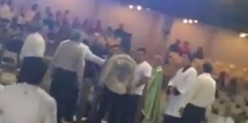 Momento de tensión en Catedral de CO tras interrupción de misa por un desconocido