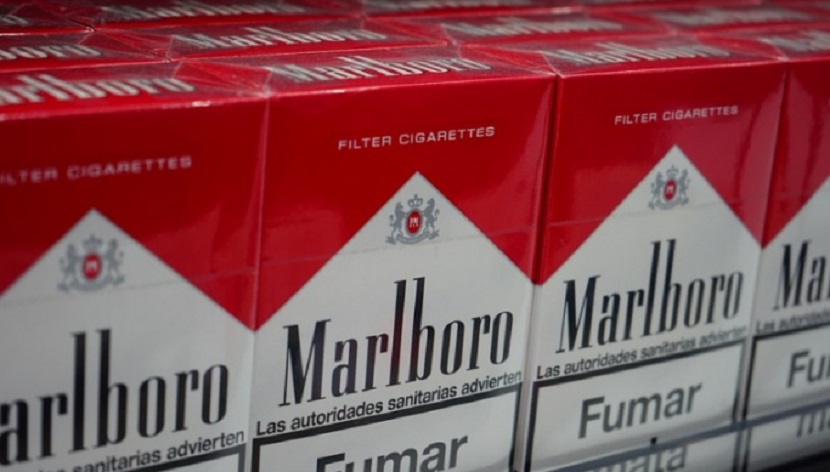 Empresa dueña de Marlboro dejará de producir cigarros