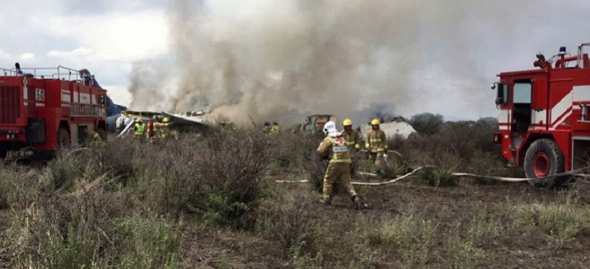 Aeroméxico despide a pilotos del avionazo en Durango