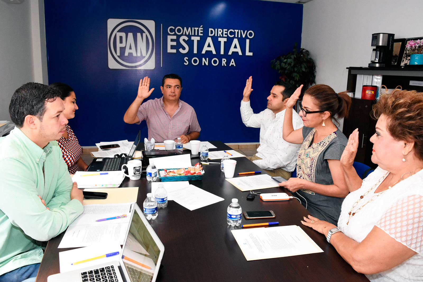 Para elegir al dirigente estatal y nacional del PAN se instalarán 46 centros de votación en Sonora.