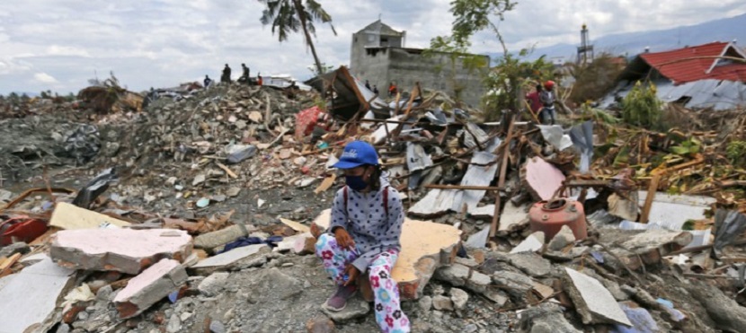 Son casi los dos mil muertos por el sismo – tsunami de Indonesia
