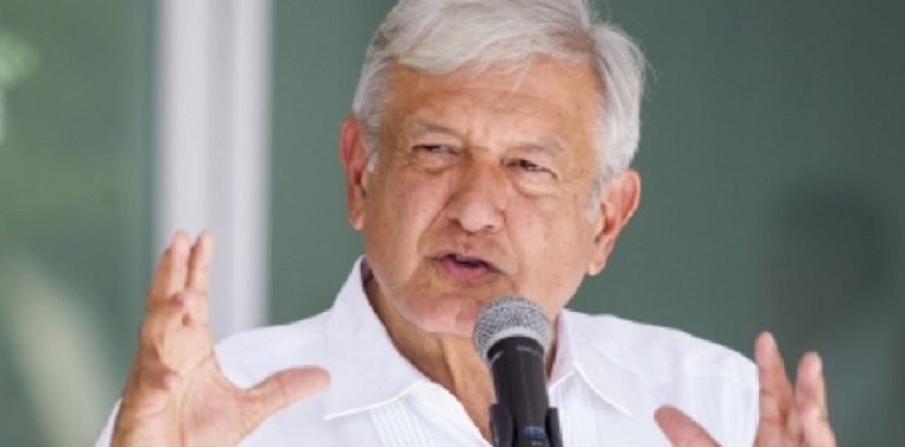 López Obrador prevé recursos para aeropuertos y cancelación en 2019