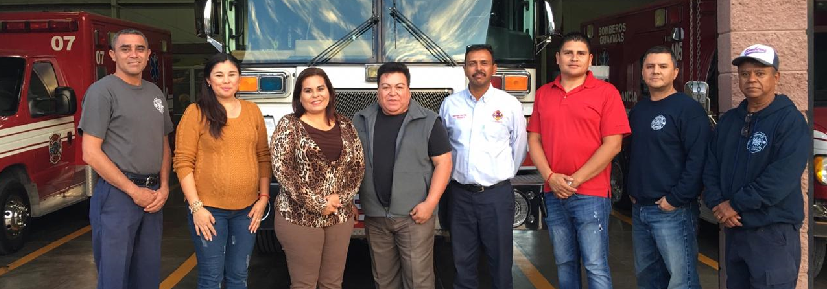 Diputado Rodolfo Lizárraga se reúne con bomberos de Guaymas