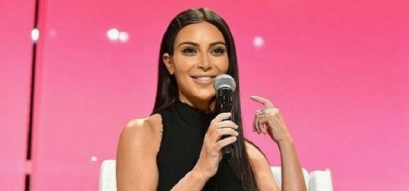 Critican a Kim Kardashian por “photoshop” en las fotos de sus hijas