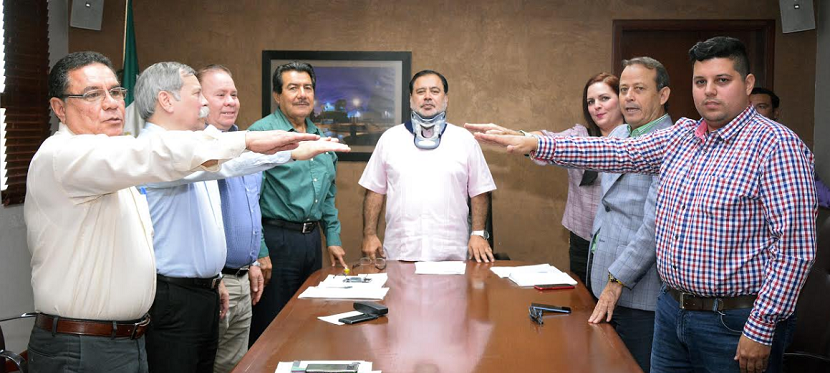 Alcalde Mariscal Alvarado comprometido con transparencia y rendición de cuentas
