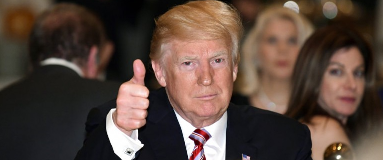 Trump dice que es “hora de actuar” para construir muro