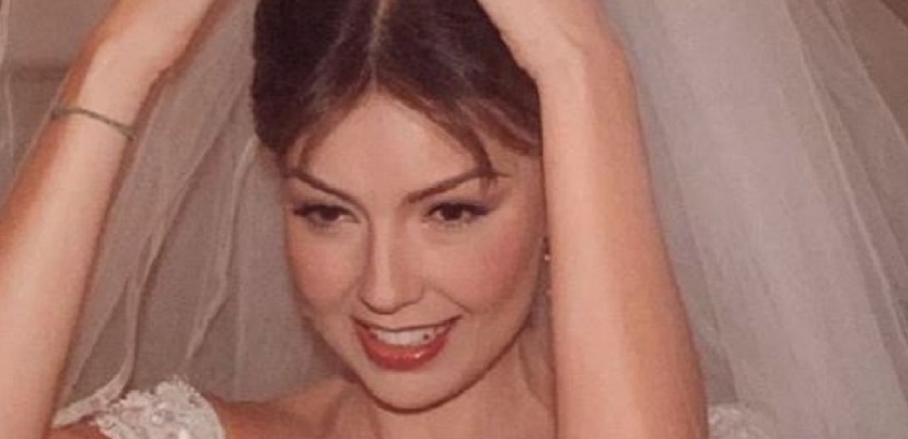 Thalía comparte fotografías inéditas de su boda