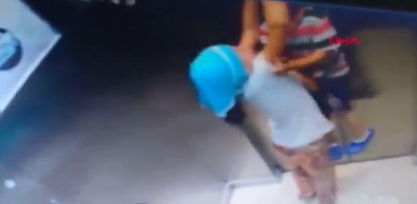 IMPACTANTE VIDEO: Niña rescata a su hermano de morir ahorcado