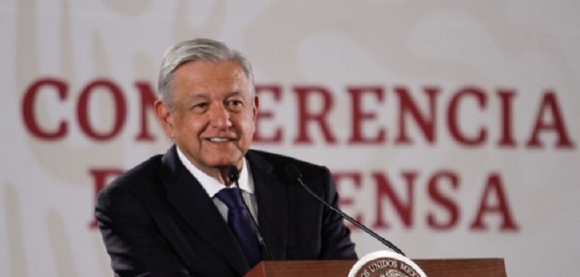 Niega López Obrador venta de plazas en el sector educativo