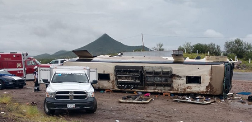 Deja camionazo seis muertos en la carretera Guaymas-Hermosillo