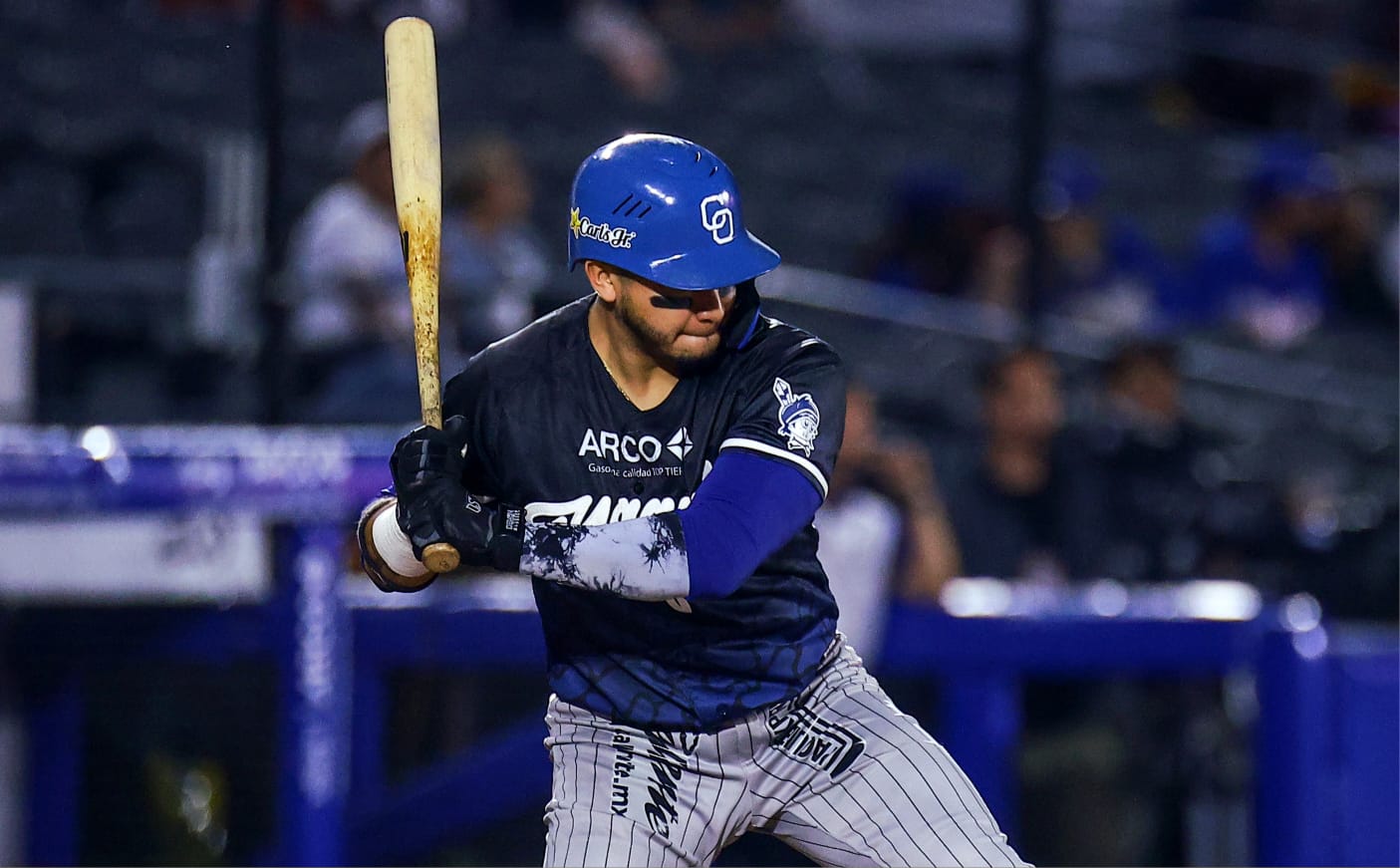 Yaquis de Obregón caen en extra innings ante Charros de Jalisco