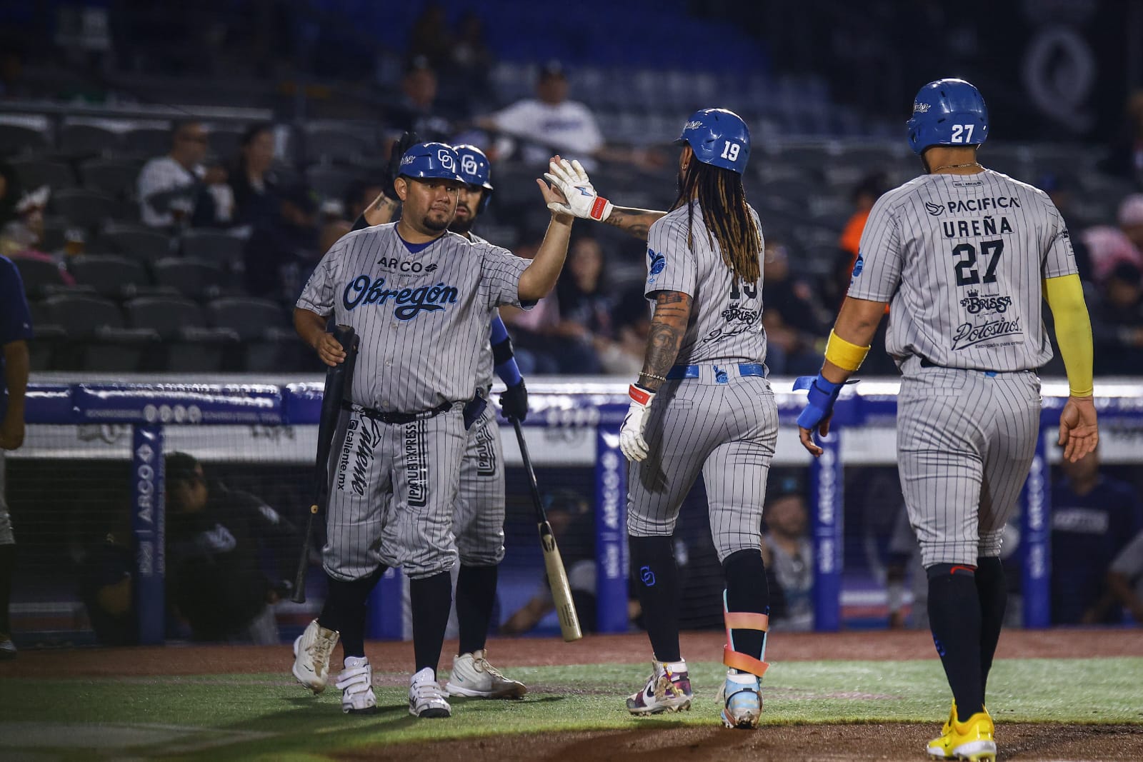 Yaquis vence 13-3 a Charros y se lleva la serie