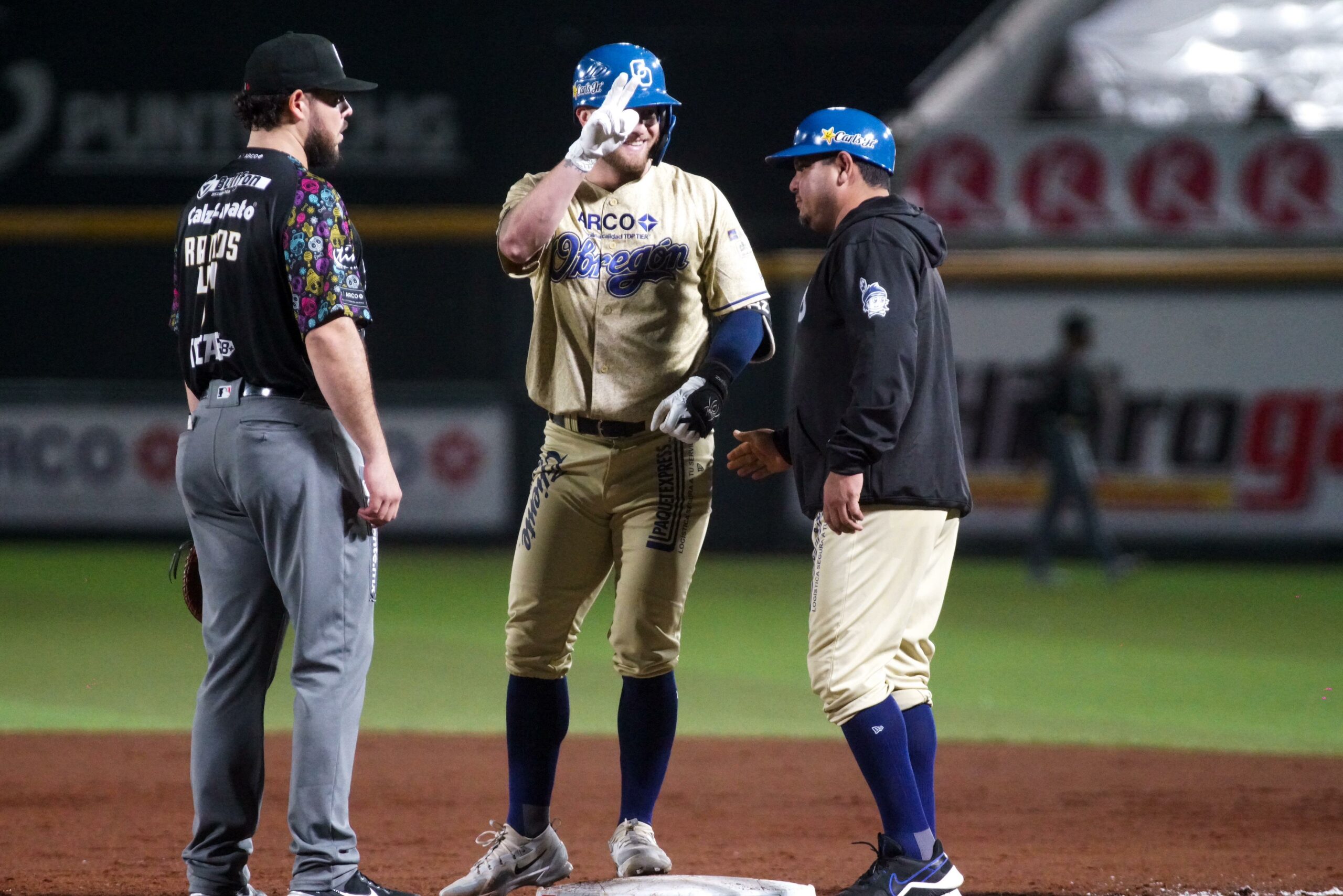 Yaquis vence a Algodoneros en emocionante duelo