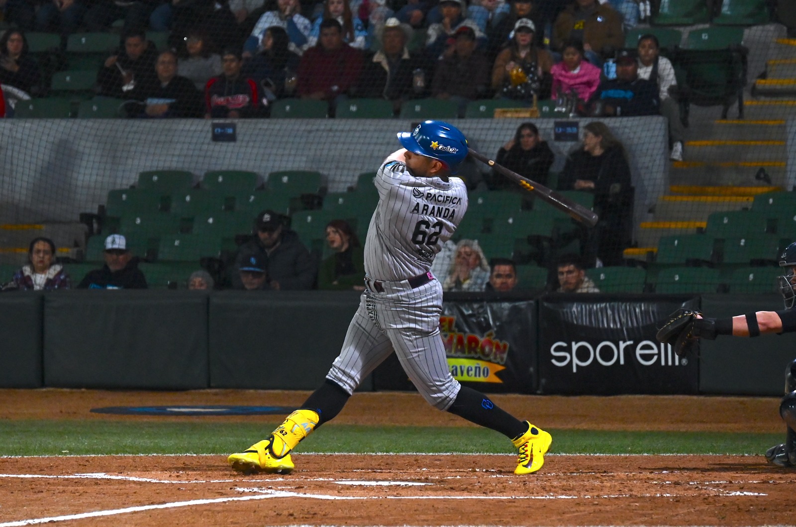 Yaquis toman ventaja ante Guasave