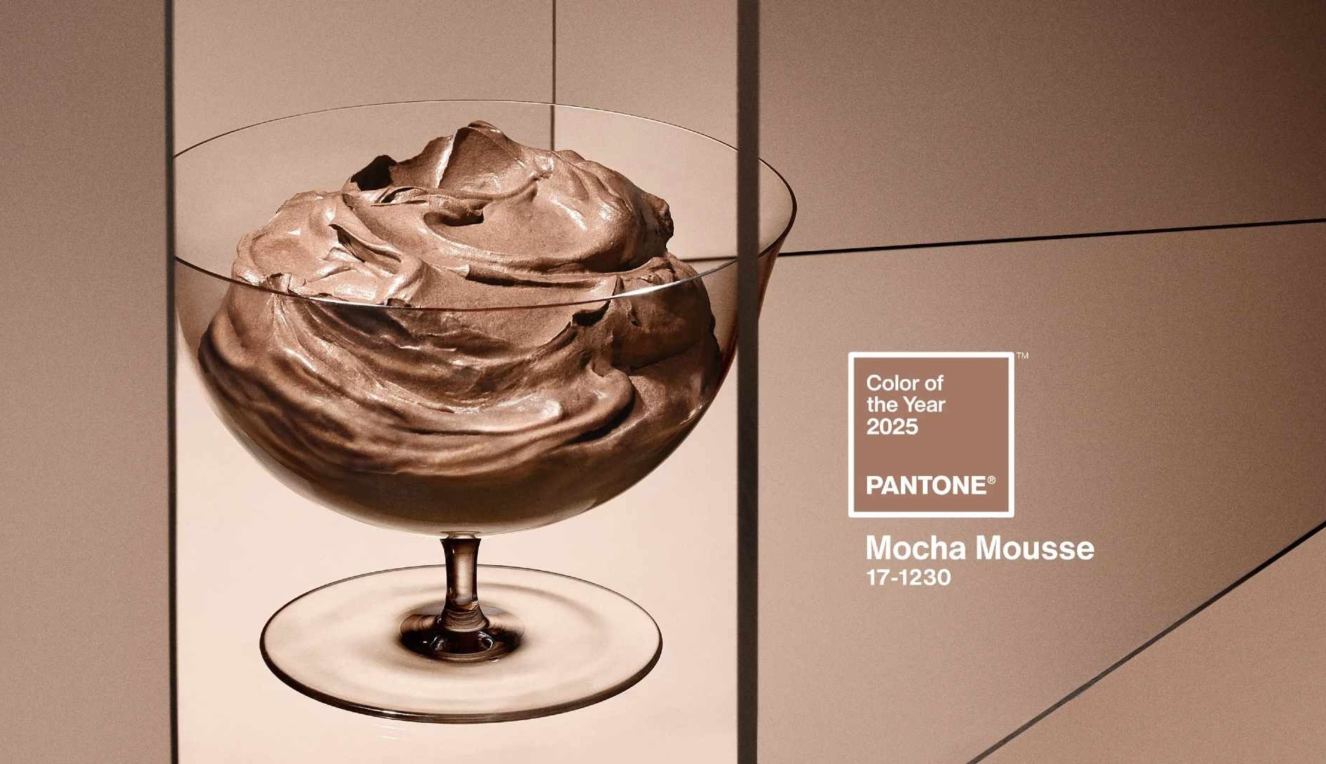 Pantone elige ‘Mocha Mousse’ como Color del Año 2025