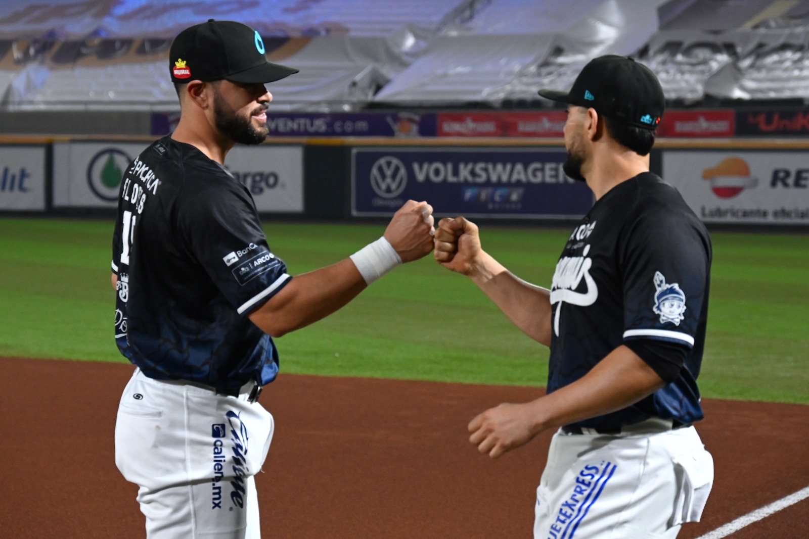 Yaquis toma ventaja en los playoffs