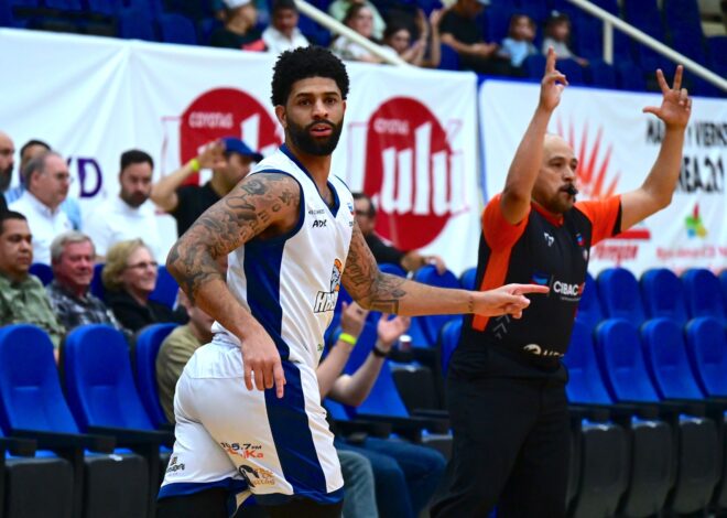 Halcones remonta y gana con autoridad en playoffs