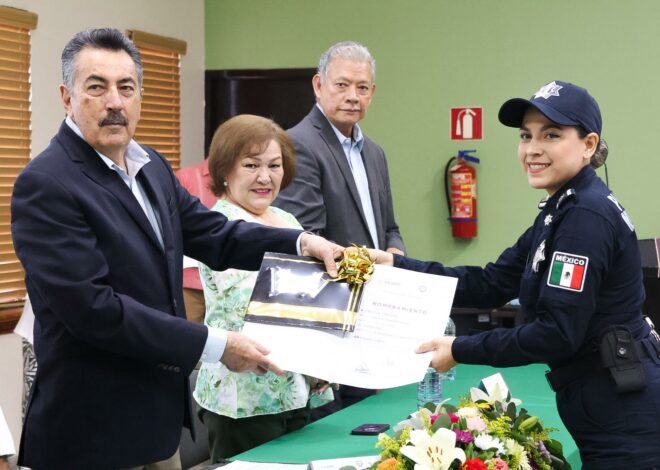 Reconocen a policías de Cajeme por su entrega