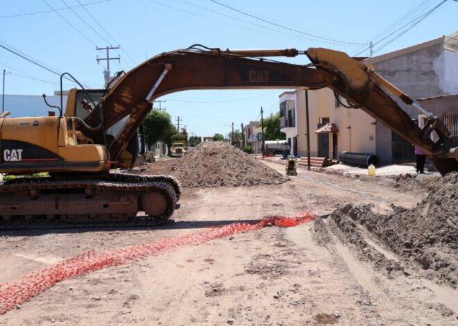 Trabajan en reparación de colectores principales