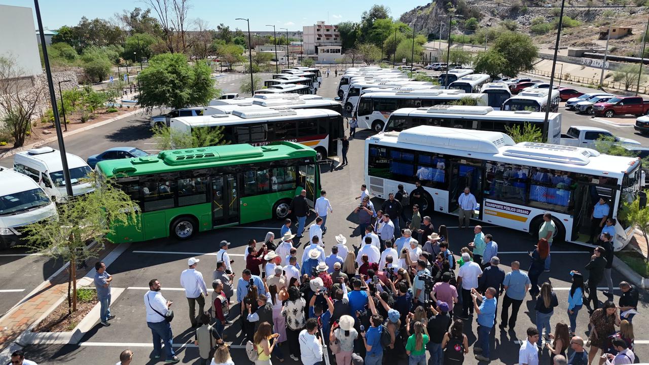 Ruta 9 será municipal: entregan 31 camiones a Cajeme