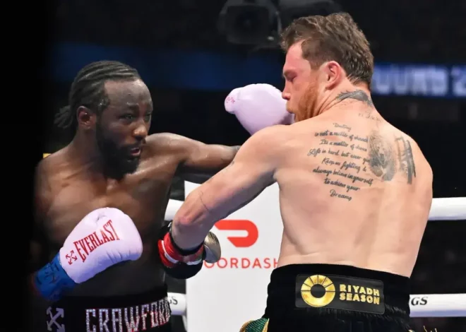 ¡Cayó el rey! Bud borra a Canelo y hace historia