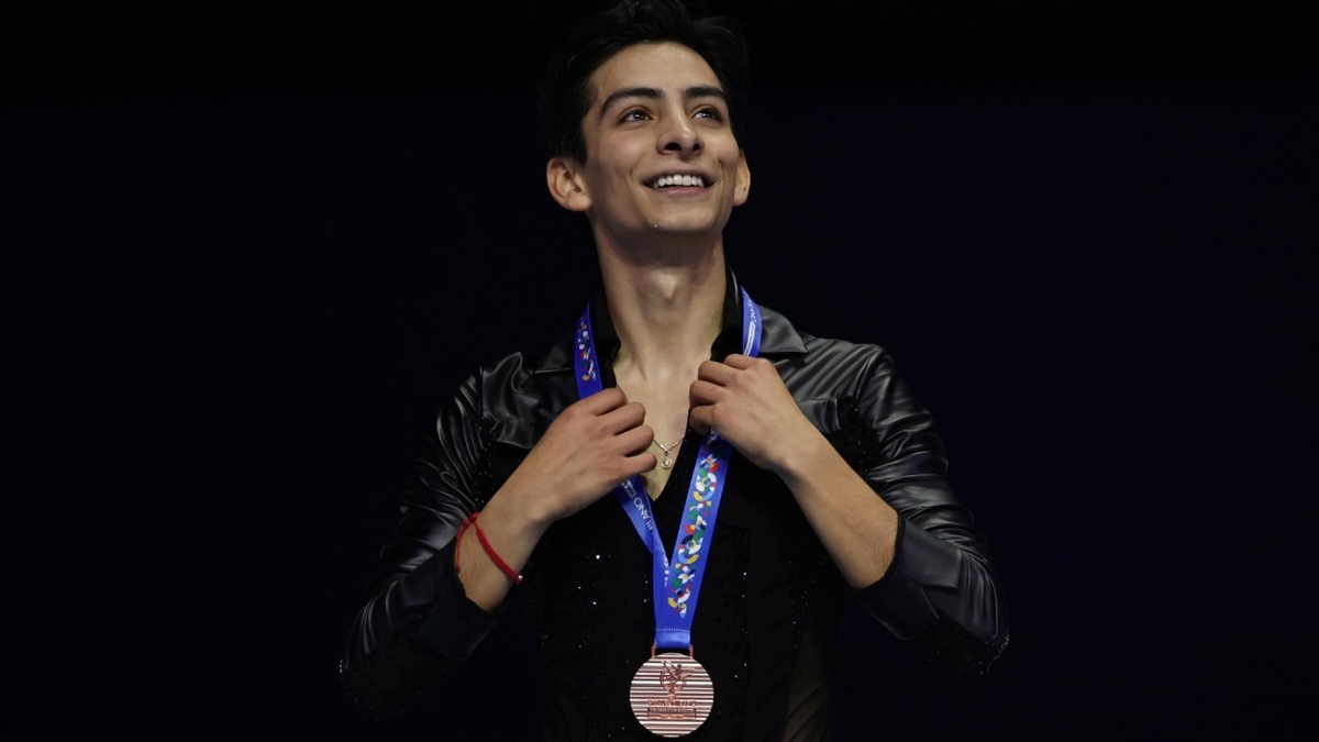 “¡El Rey del Hielo regresa!” Donovan Carrillo amarra boleto a Milano-Cortina 2026