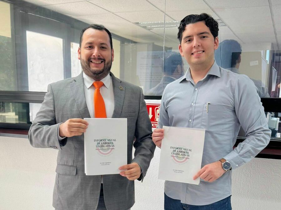 Manuel Scott presenta su informe legislativo y destaca apoyo a la niñez y al deporte