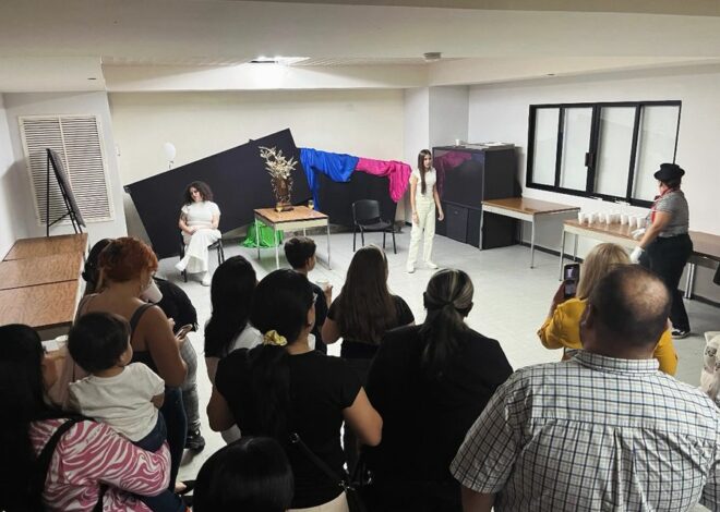 “La tinta nunca seca”: teatro inmersivo llega a la Biblioteca Pública de Cajeme
