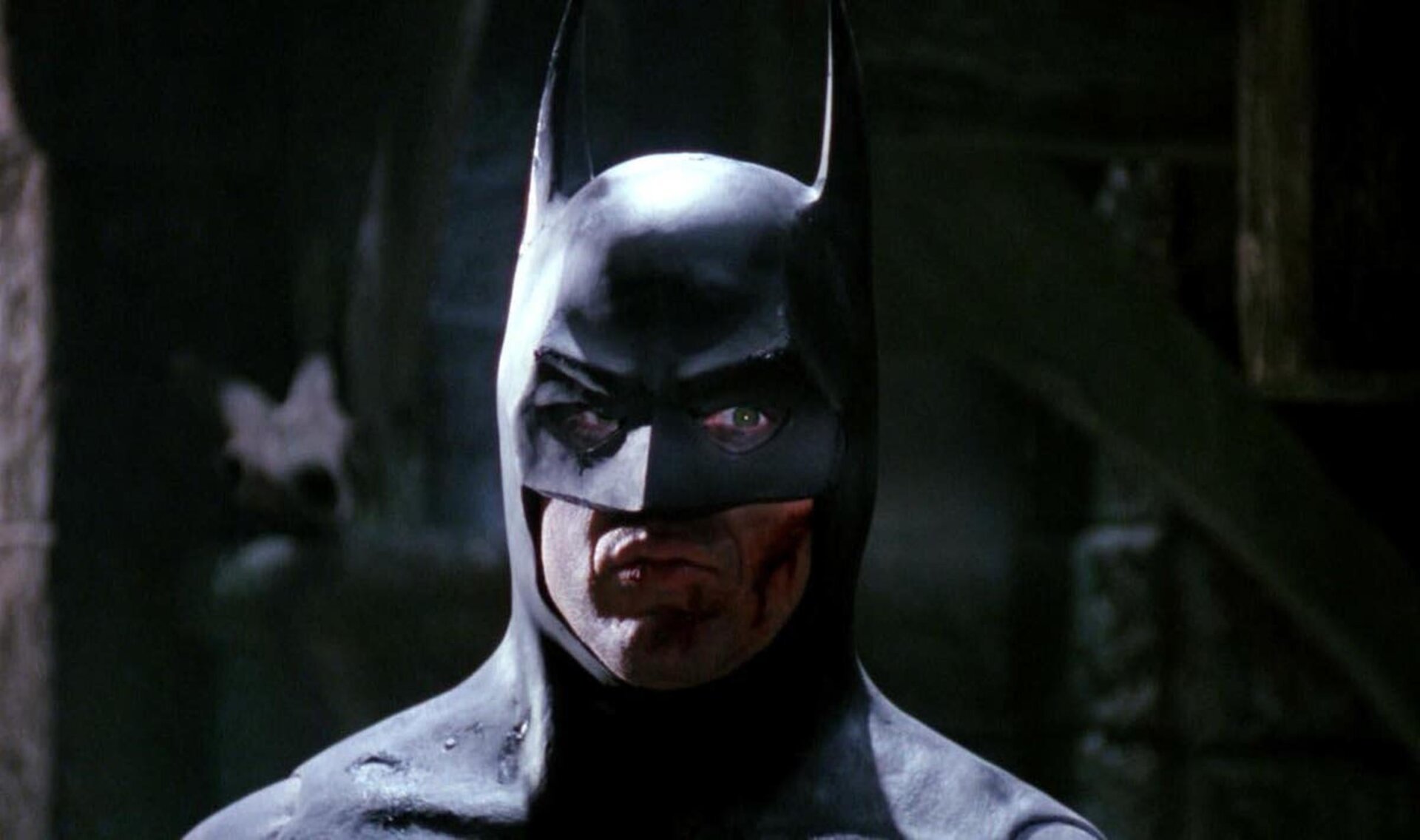Regresa el Batman gótico de Tim Burton con Batman: Revolution
