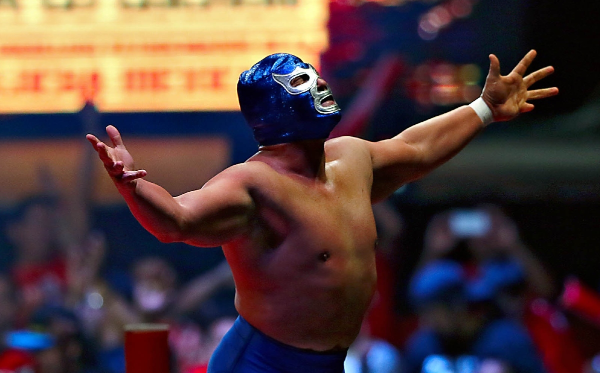 Blue Demon Jr. hospitalizado tras fuerte accidente automovilístico