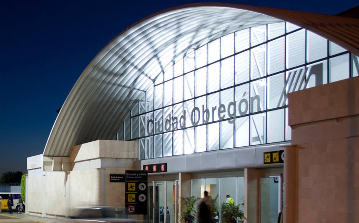 Uber gana el amparo: ya podrá operar sin miedo en aeropuertos de todo México