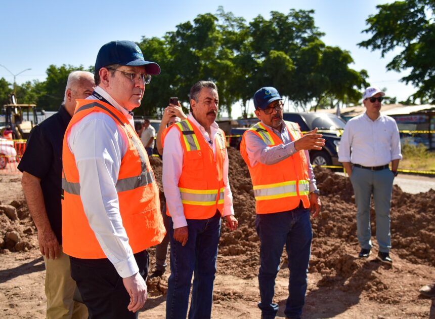 Supervisa Javier Lamarque obras de renovación de colectores y drenaje en Cajeme