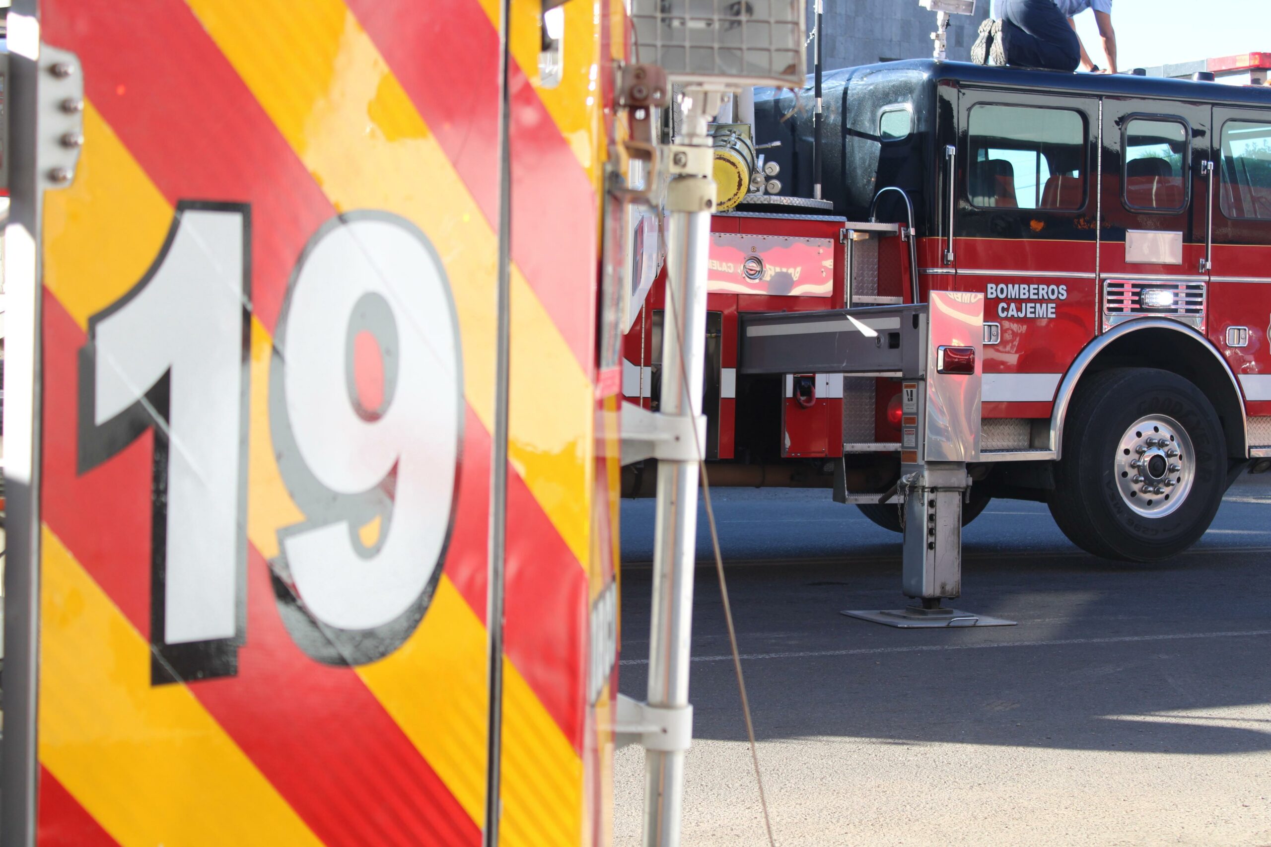 Lamarque equipa a Bomberos Cajeme: nuevas unidades, herramientas y energía solar
