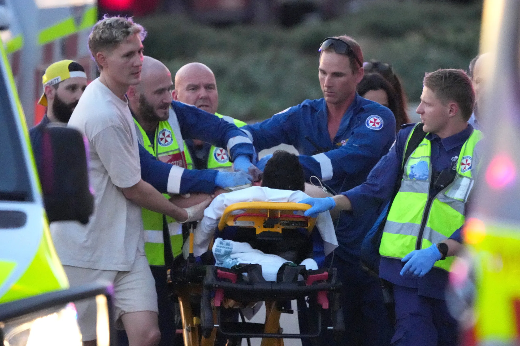 Ataque terrorista sacude Australia en plena celebración judía