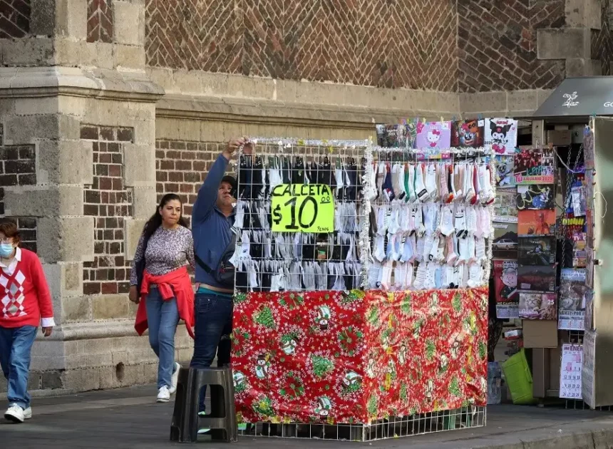 Comerciantes del centro esperan repunte con la llegada del frío en 2026