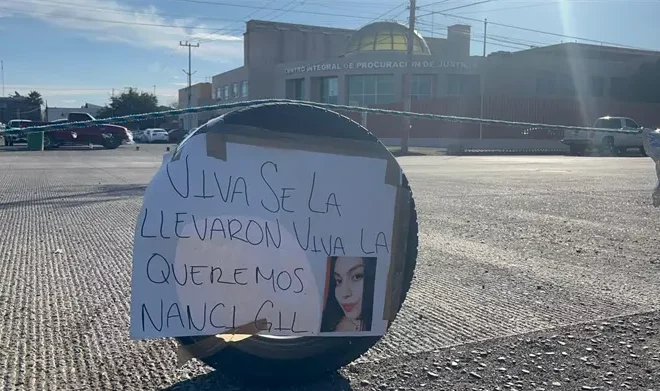 Activan Alerta Amber y familias bloquean vialidades para exigir búsqueda de personas desaparecidas