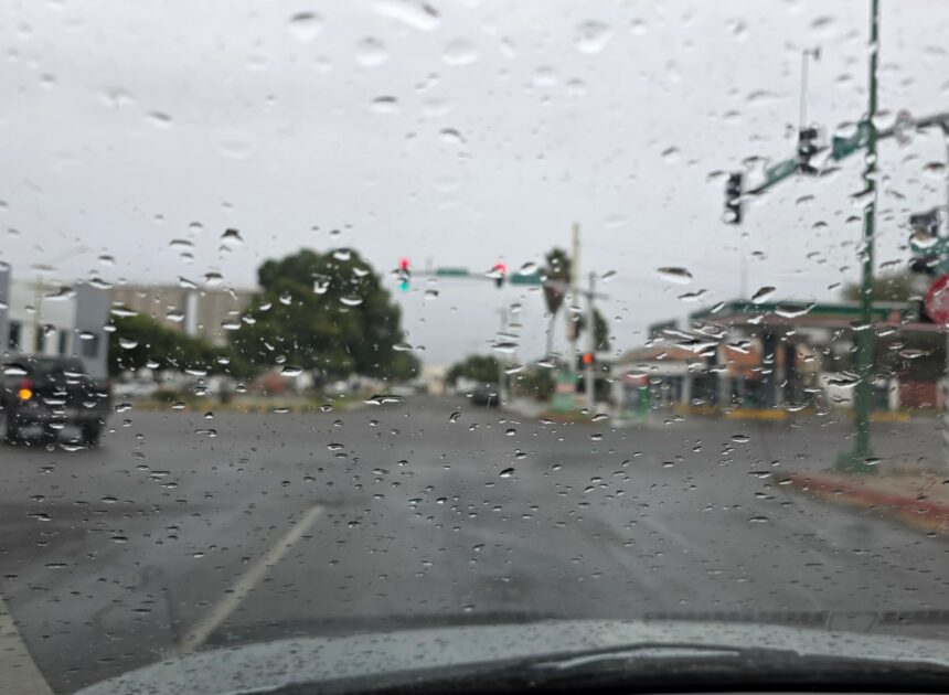 La primera lluvia del año alegra a Ciudad Obregón