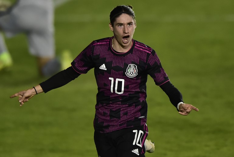 ¿México o Canadá? Marcelo Flores vuelve a mover el tablero rumbo al Mundial