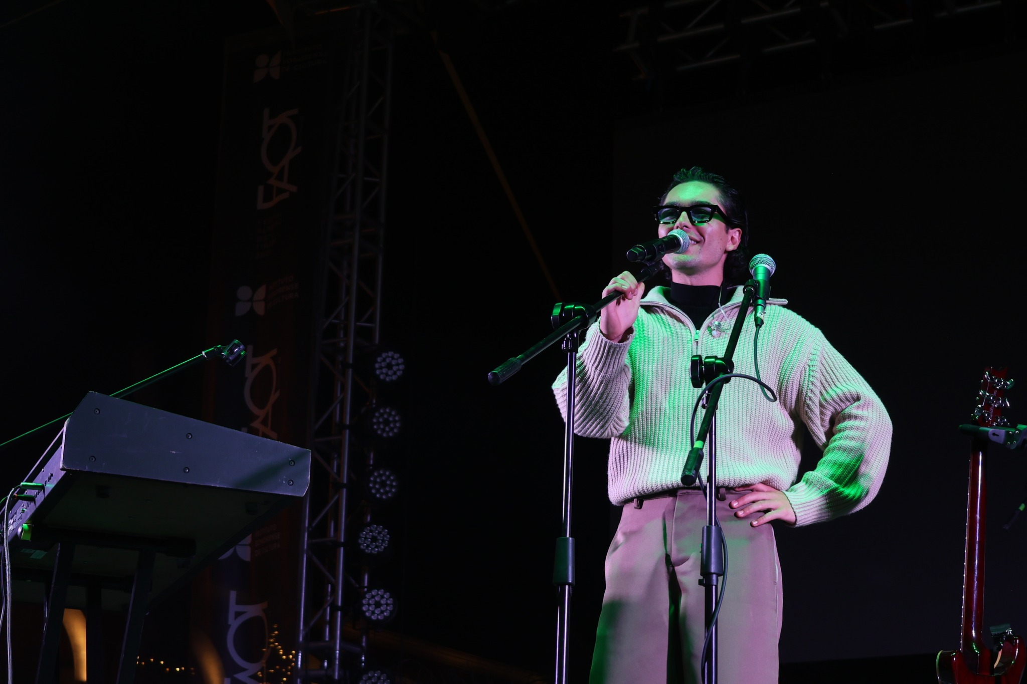 Sergio Mayer Mori conecta con Álamos desde la introspección