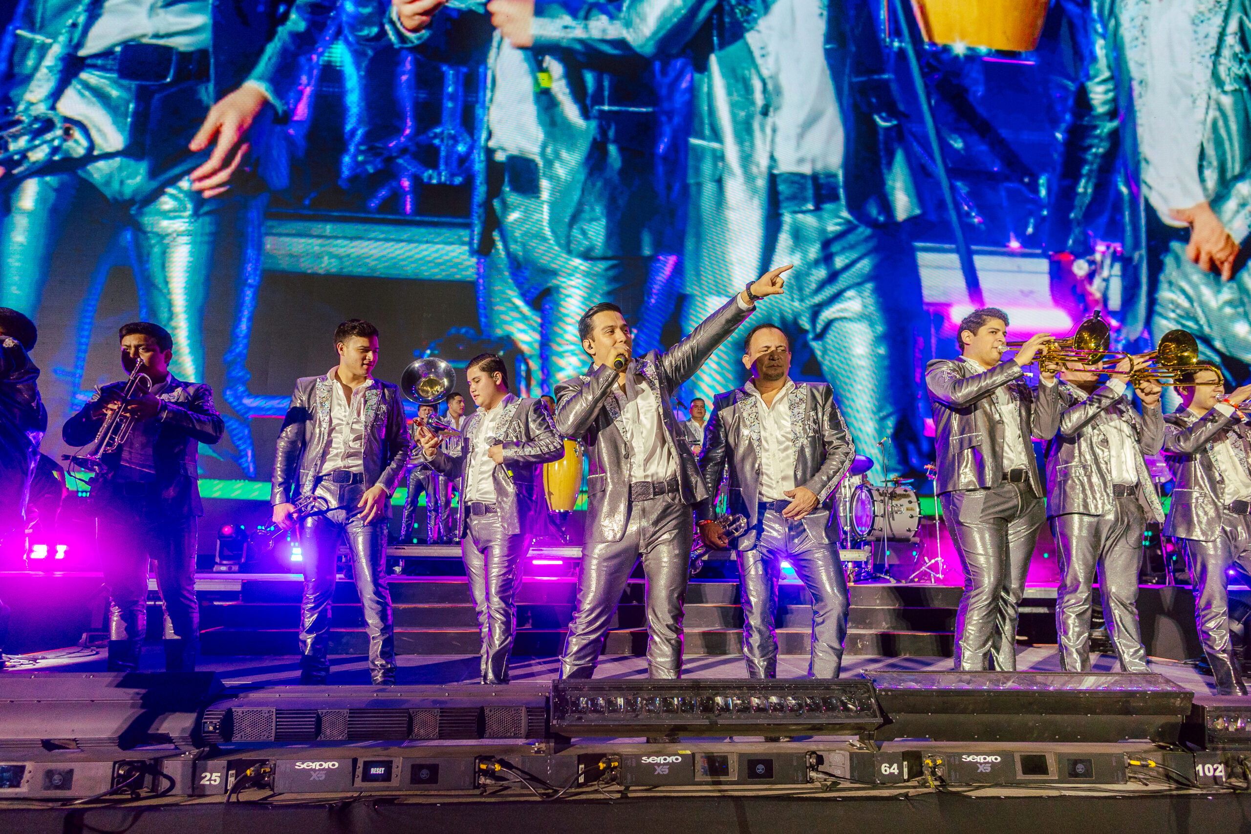 Regional sorprende y conquista Pa’l Norte