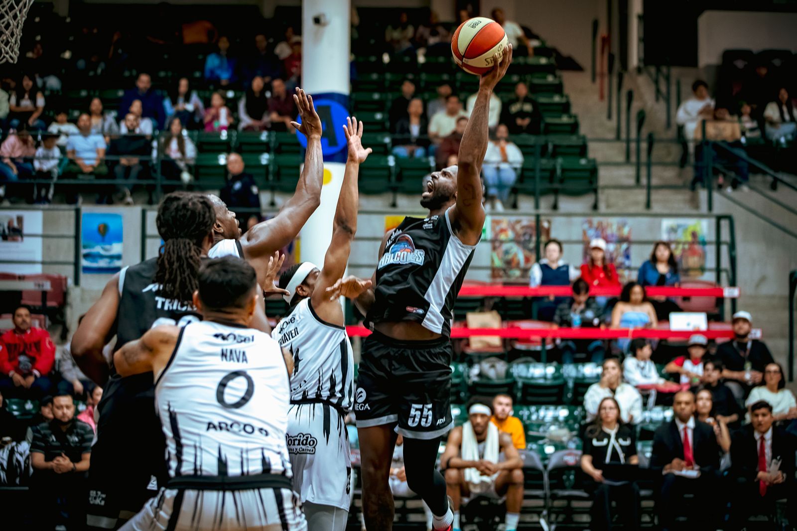 Halcones aplasta a Zonkeys y manda mensaje en CIBACOPA