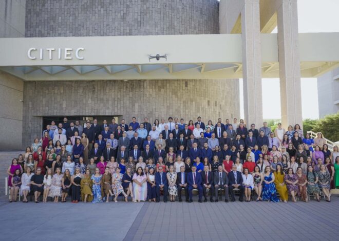 ITSON reconoce a sus maestras y maestros por transformar vidas