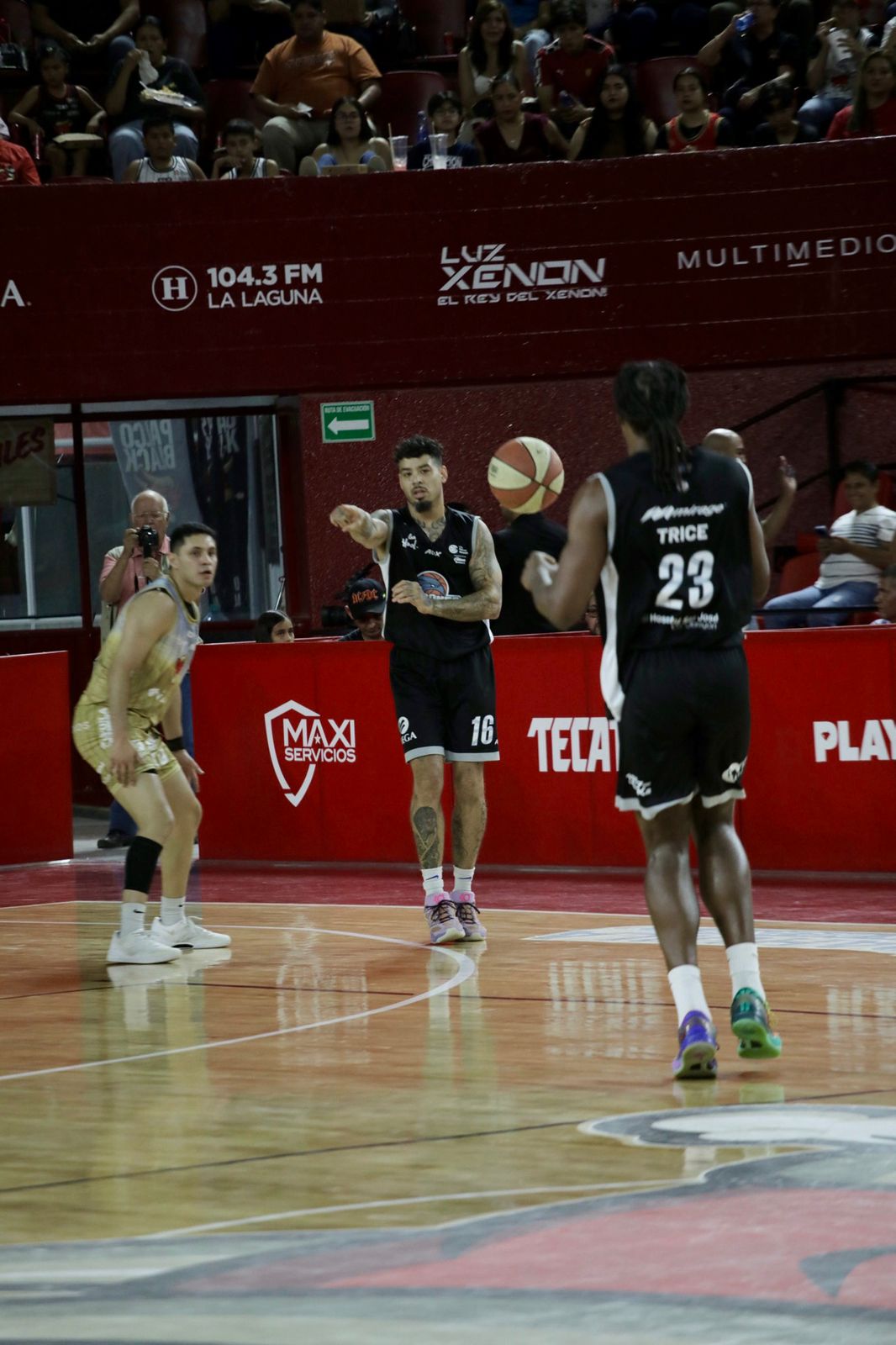 Halcones de OBR gana juego clave en playoffs