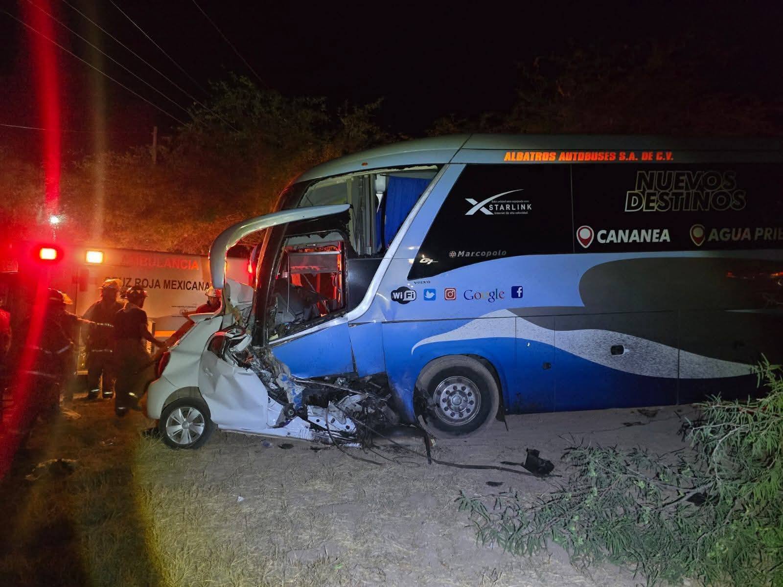 Investigan fatal choque de Albatros