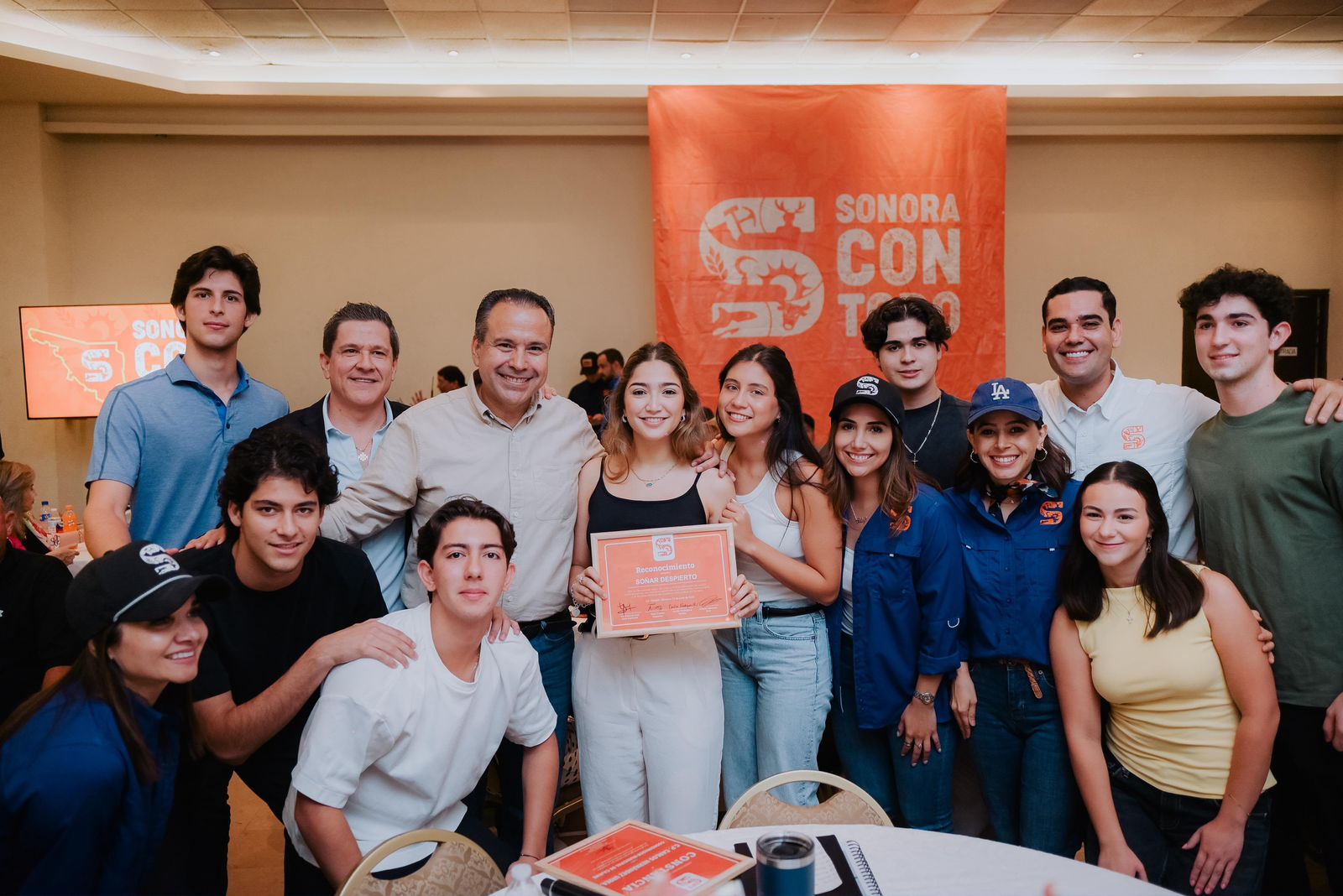“Sonora Con Todo” se fortalece con Carlos Hernández Urrea