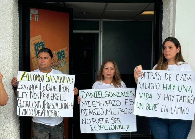 Trabajadores de radiodifusora protestan por adeudos laborales