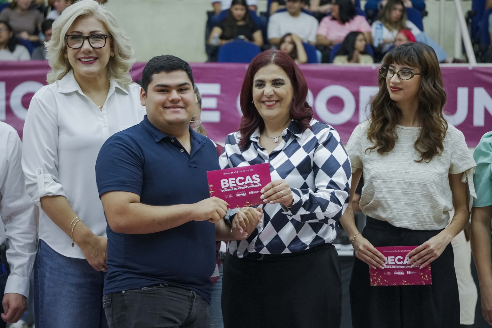 Más de 5 mil estudiantes del ITSON reciben beca estatal